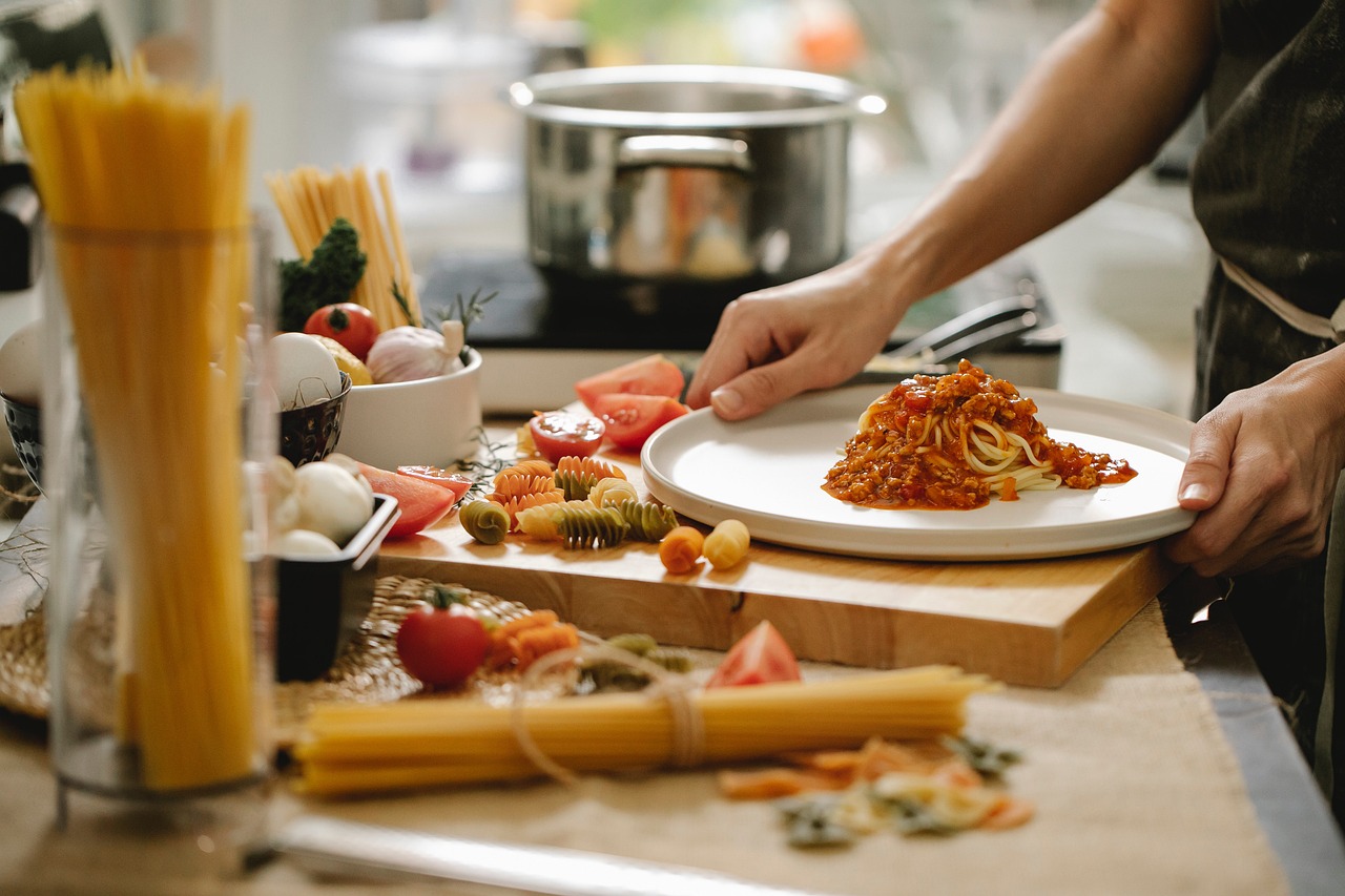 Koken: Spaghetti met verse groenten klaarmaken